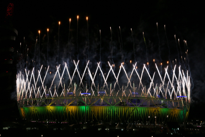 London 2012 Olympic Games Closing Ceremony Fireworks,. AUGUST 12, 2012   Closing Ceremony : Closing Ceremony at Olympic Park   Olympic Stadium during the London 2012 Olympic Games in London, UK.  Photo by YUTAKA AFLO SPORT   1040 .