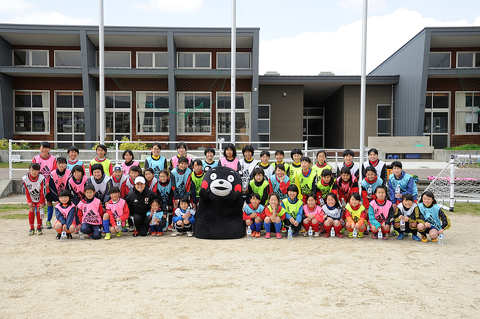 Soccer School in Mashiki Town, Kumamoto Prefecture Japan women s national soccer team head coach Asako Takakura  L  and Kumamon attend a soccer school in Mashiki, Kumamoto, Japan, April 2, 2017.  Photo by JFA AFLO 