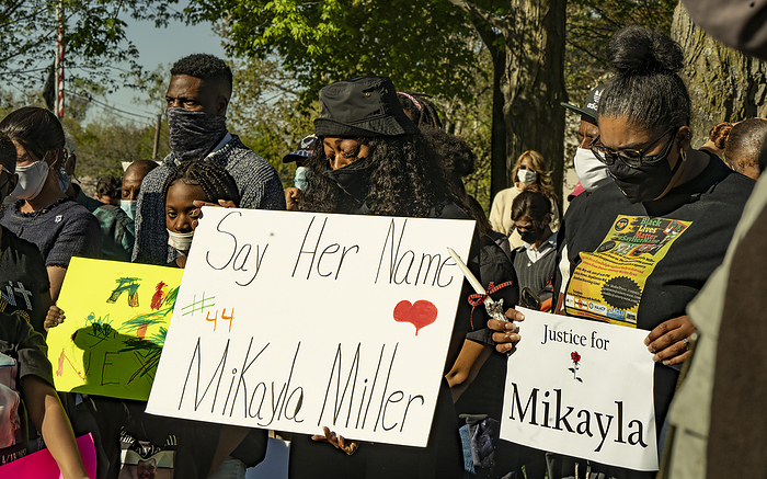 Massachusetts, U.S.A. Black girl s body found in woods May 6, 2021, Hopkinton Common, Hopkinton, Massachusetts, USA: Family members take part in a vigil for Mikayla Miller on Hopkinton Town Common in Hopkinton.  Miller, a Black teenager was found dead in a wooded area near her home on April 18, 2021 in Hopkinton.  Photo by Keiko Hiromi AFLO  