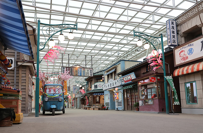 Seibuen Yuenchi Renewed Media Preview May 18, 2021, Tokorozawa, Japan   An old fashioned shopping arcade is displayed at the renovated Seibuen amusement park which has the  Showa Retro , post WWII period atmosphere shopping arcade at a press preview in Tokorozawa, suburban Tokyo on Tuesday, May 18, 2021. Seibuen amusement park, closed temporarily last year for fully renovation, will reopen on May 19 with the new attractions.      Photo by Yoshio Tsunoda AFLO  