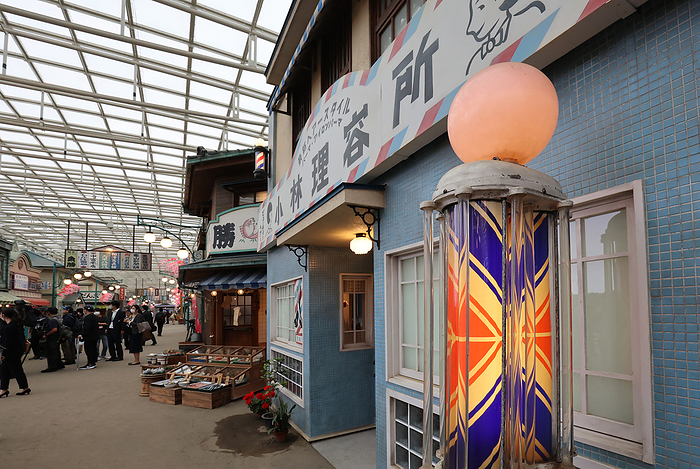 Seibuen amusement park is fully renovated and will reopen with the new attractions May 18, 2021, Tokorozawa, Japan   An old fashioned shopping arcade is displayed at the renovated Seibuen amusement park which has the  Showa Retro , post WWII period atmosphere shopping arcade at a press preview in Tokorozawa, suburban Tokyo on Tuesday, May 18, 2021. Seibuen amusement park, closed temporarily last year for fully renovation, will reopen on May 19 with the new attractions.      Photo by Yoshio Tsunoda AFLO  
