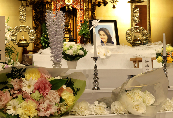Sisters of Sri Lankan woman Wishma Sandamali attend a funeral service  May 29, 2021, Tokyo, Japan   This picture shows the altar of a funeral service of Sri Lankan woman Wishma Sandamali who died in a facility of Nagoya s immigration authority in March at the Tsukiji Honganji temple in Tokyo on Saturday, May 29, 2021. Sisters of Wishma Sandamali and their supporters protested Wishma s suspicious death after she detained in an immigration facility last year for her overstaying of her student visa.      Photo by Yoshio Tsunoda AFLO 