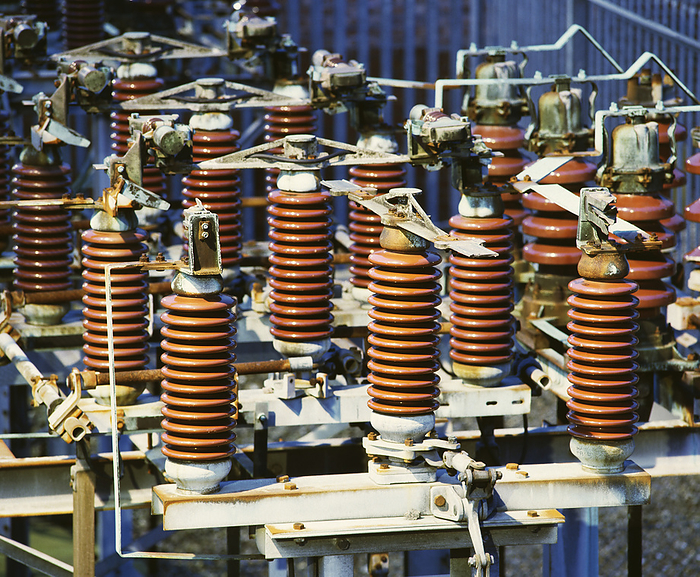 Electricity substation Electricity substation. Ceramic insulators on a transformer at an electricity substation. Substations transform electricity from the high voltage used to distribute it over long distances to a lower voltage suitable for local distribution.