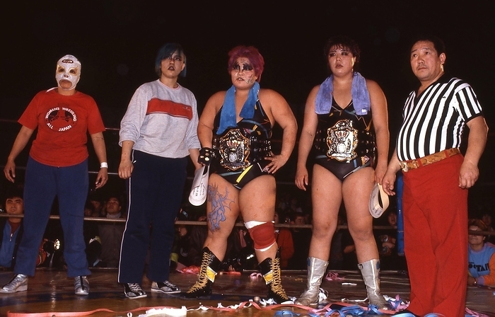 1985 All Japan Women s Pro Wrestling, League of Villains February 25, 1985 All Japan Women s Pro Wrestling Referee Shiro Abe from the League of Extreme Evil  right  who robbed WWWA World Tag Team Title, Crane Yu, Dump Matsumoto Bull Nakano with La Galactica as a second team member   Ota ku Gymnasium, Tokyo, Japan