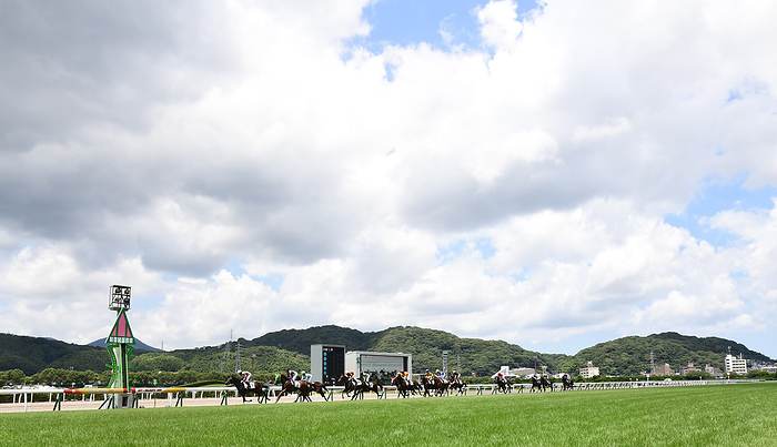 2021 Summer Kokura Horse Race: Held for spectators July 11, 2021 Sketch Summer Horse Race Kokura Racecourse