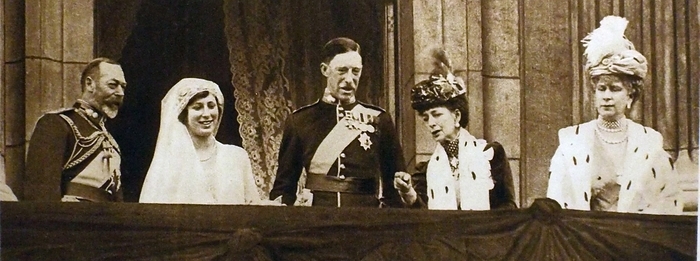 George V and Queen Mary present their daughter on the balcony of Buckingham Palace George V and queen Mary present their daughter on teh balcony of buckingham Palace, 28 February 1922. The princess is seen with her Grandmother Queen Alexandra and new husband Viscount Lascelles