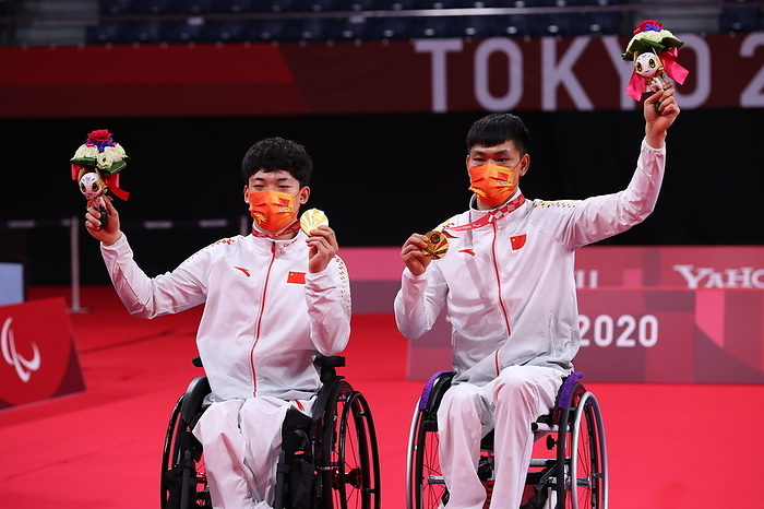 Tokyo Paralympic Games 2020   Badminton MAI Jianpeng   QU Zimo  CHN  Gold medal celebrates in the Badminton   Men s Doubles WH Medal Ceremony during the Tokyo 2020 Paralympic Games on September 5, 2021 at the Yoyogi National Stadium in Tokyo, Japan.  Photo by Naoki Morita AFLO SPORT 