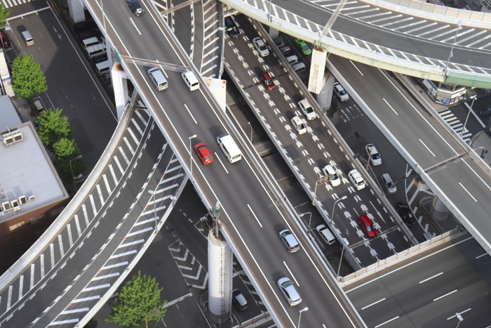 Multi-level intersection road (Chuo-Odori, Osaka)