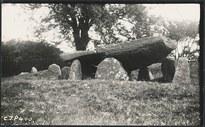 Arthur s Stone, Arthur s Stone Lane, Dorstone, Herefordshire, 1929. Creator: Royal Commission on the Historical Monuments of England. Arthur s Stone, Arthur s Stone Lane, Dorstone, Herefordshire, 1929. A view from the west of Arthur s Stone.  This photograph was printed in the RCHME Inventory Volume for Herefordshire, Volume I, Plate 89.