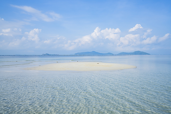 Koh Samui, Thailand White sand beach lagoon on the coast of Ko Samui Island in the Gulf of Thailand  Ko Samui, Surat Thani, Thailand, Photo by Chris Caldicott   Design Pics