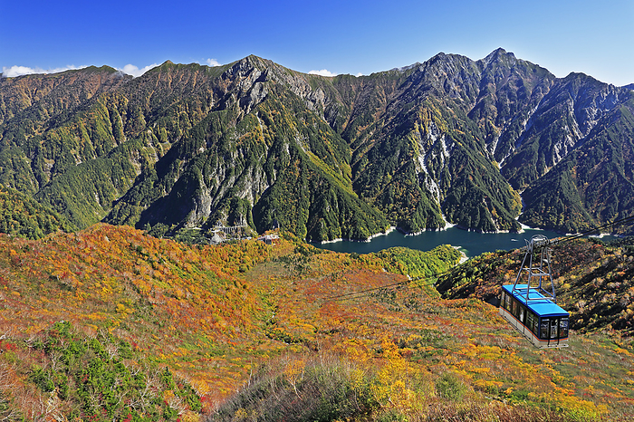 Tateyama Ropeway, Kurobe Dam and Northern Alps from Daikanbong