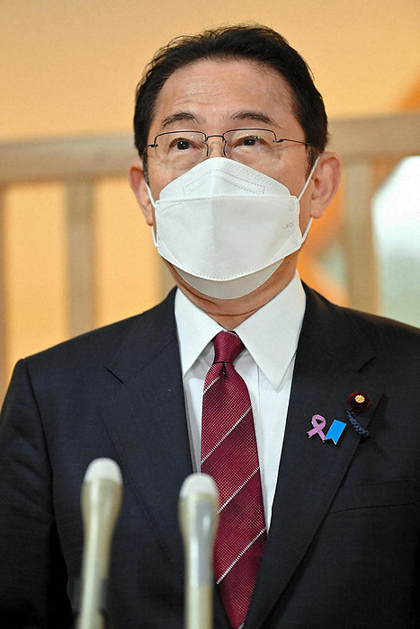 Prime Minister Fumio Kishida answers questions from reporters after visiting a nursery school. Prime Minister Fumio Kishida answers a reporter s question after visiting a nursery school in Shinjuku Ward, Tokyo, November 2, 2021. 11:31 a.m., November 5, 2021  Representative photo 