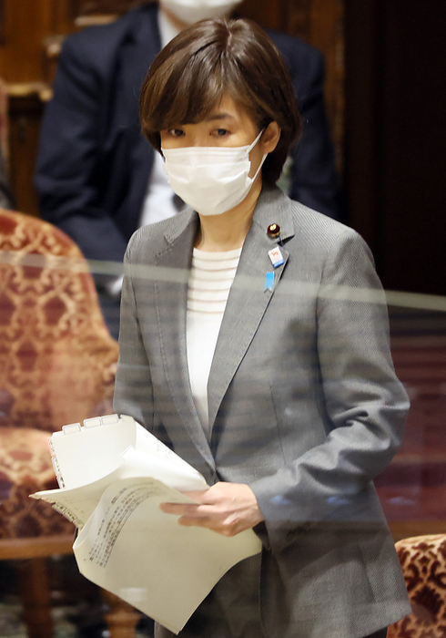Japanese Finance Minister Shunichi Suzuki attends Lower House s budget committee session February 1, 2022, Tokyo, Japan   Japanese Vaccination Minister Noriko Horiuchi answers a question at Lower House s budget committee session at the National Diet in Tokyo on Tuesday, February 1, 2022.      Photo by Yoshio Tsunoda AFLO  