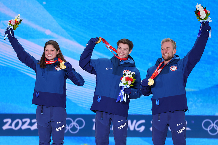 Beijing Olympics 2022 Aerial Mixed Podium Ceremony  L R  Gold medalists Ashley Caldwell, Lillis Christopher, and Justin Schoenefeld  USA ,    FEBRUARY 11, 2022   Freestyle Skiing :  Mixed Team Aerials Medal Ceremony  during the Beijing 2022 Olympic Winter Games at Zhangjiakou Medals Plaza in Zhangjiakou, Hebei, China.  Photo by YUTAKA AFLO SPORT 