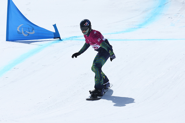 2022 Beijing Paralympics Snowboard Cross Men s LL2 Qualifying Bed Tudhope  AUS , MARCH 6, 2022   Snowboarding :  Men s Snowboard Cross SB LL2 Qualification   during the Beijing 2022 Paralympic Winter Games at Genting Snow Park in Zhangjiakou, Hebei, China.  Photo by Yohei Osada AFLO SPORT 