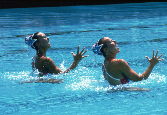 1984 Los Angeles Olympics Tracie Ruiz, Candy Costie  USA , AUGUST 9, 1984   Synchronized Swimming : Tracie Ruiz and Candy Costie of the USA in action during the Synchronized Swimming Duet competition at the 1984 Los Angeles Olympic Games in Los Angeles, California, USA.   Photo by Shinichi Yamada AFLO   0348 