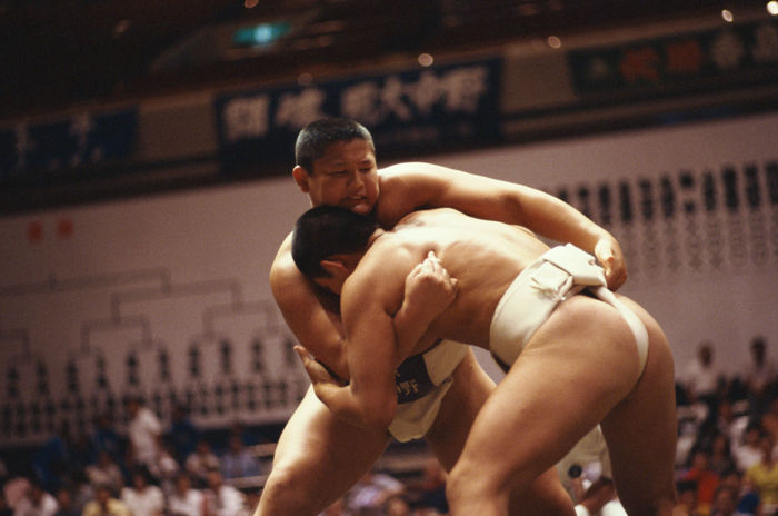 Koji Hanada (Meidai Nakano), Koji Hanada
AUGUST 19, 1986 - Sumo : Koji Hanada (L) of Meidai Nakano Junior highschool in action during the All Japan Junior highschool Sumo Championship in Japan.
(Photo by Shinichi Yamada/AFLO) [0348].