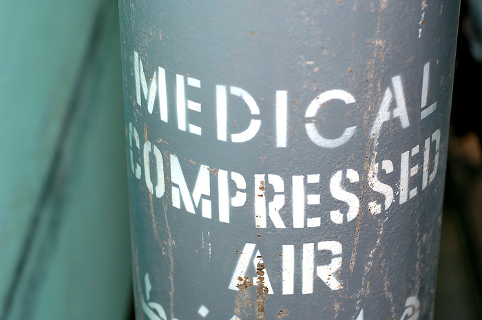 Medical compressed air Medical compressed air  oxygen ., Photo by MEDICIMAGE   SCIENCE PHOTO LIBRARY