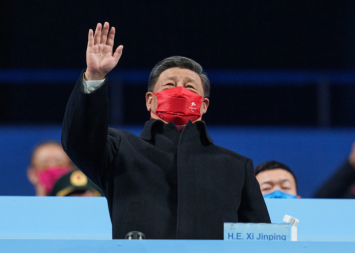 Beijing 2022 Paralympics Closing Ceremony  Courtesy photo  Xi Jinping, President of the People s Republic of China, waves as he arrives at the Closing Ceremony at the Beijing National Stadium. Beijing 2022 Winter Paralympic Games, Beijing, China, Sunday 13 March 2022. Photo: OIS Joe Toth. Handout image supplied by OIS IOC  COPYRIGHT OF OLYMPIC INFORMATION SERVICES. COMMERCIAL USE IS PROHIBITED.