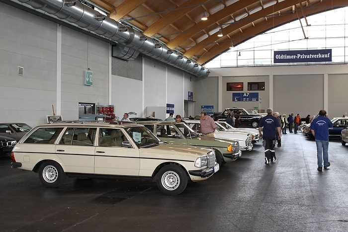Mercedes Benz W123 59836409 Date 15 06 2013 Copyright Imago Sebastian Geisler Hall for Oldtimer Private sale with a Mercedes Benz 200 T W123 Built 1984 in Foreground  Lake Constance 6 Sales Fair for Classic to The country to Water and in the Air 14 16 06 2013 Oldtimer trade Fair Friedrichshafen Friedrichshafen D Economy Auto industry x0x xkg 2013 horizontal  