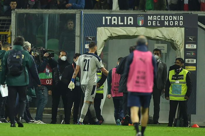 2022 FIFA World Cup European Qualifying Playoffs Italy Misses World Cup Gianluigi Donnarumma  Italy       Despair    during the Fifa  World Cup 2022 Qatar Played offf match between Italy 0 1 North Macedonia   at Renzo Barbera  Stadium  on March 24, 2022 in Palermo, Italy.  Photo by Maurizio Borsari AFLO  