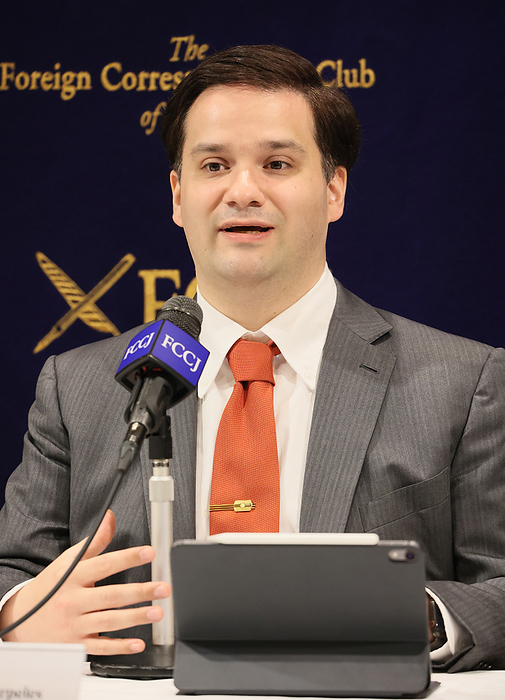 Marc Karpres to meet in Tokyo April 11, 2022, Tokyo, Japan   Former CEO of the world s largest Bitcoin exchange MtGox and CEO of UNGOX Mark Karpeles of France speaks at the Foreign Correspondents  Club of Japan in Tokyo on Monday, April 11, 2022. MtGox was hacked and lost Bitcoin and went bankrupt in 2014. Karpeles was arrested and sentenced 30months in prison and suspended for 4 years by Tokyo District Court. Karpeles will launch UNGOX, rating agency of cryptocurrency exchanges across world in this year to provide information on crypto businesses and their risk level.      Photo by Yoshio Tsunoda AFLO  