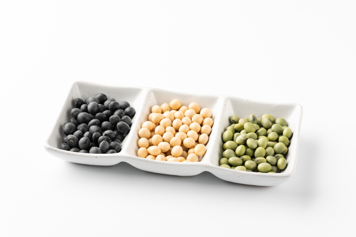 3 types of soybeans