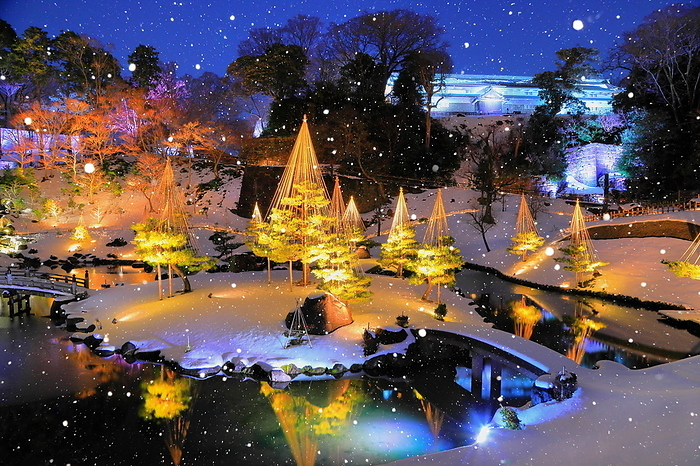 Evening view of Gyokusenin-maru Garden in snowy Kanazawa Castle Park Kanazawa City, Ishikawa Prefecture