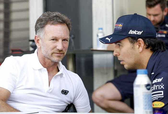 F1 Grand Prix of Miami Christian Horner  GBR, Oracle Red Bull Racing ,  11 Sergio Perez  MEX, Oracle Red Bull Racing , F1 Grand Prix of Miami at Miami International Autodrome on May 5, 2022 in Miami, United States of America.  Photo by HOCH ZWEI 