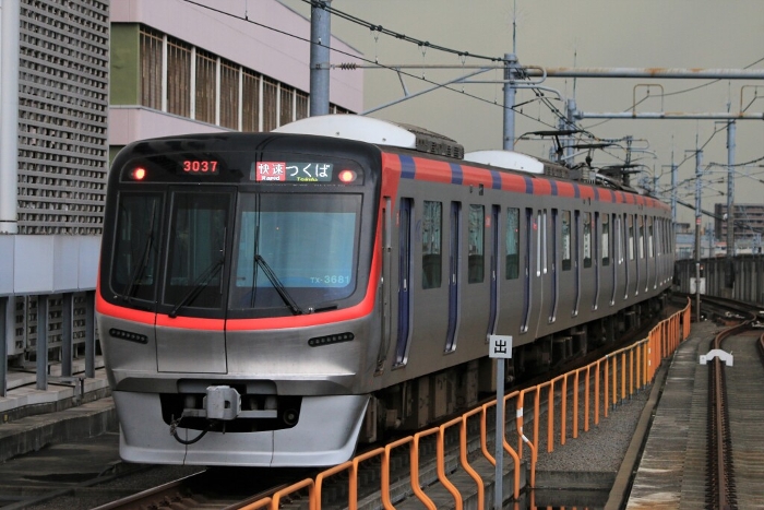 Tsukuba Express TX-3000 Series Rapid