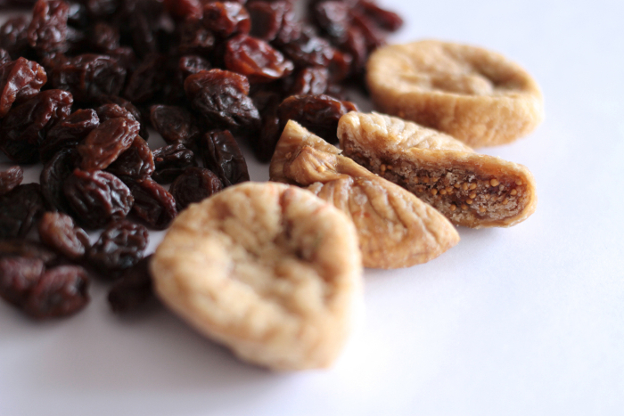 Dried fruits Raisins Figs