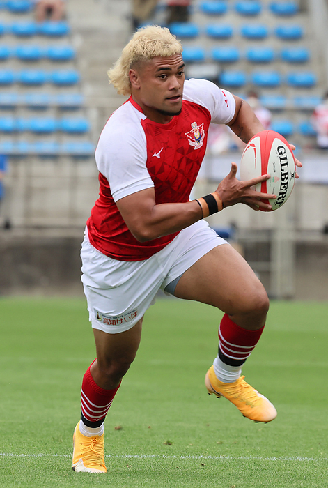 2022 Japan Rugby Charity Match June 11, 2022, Tokyo, Japan   Tonga samurai XV full back Larry Sulunga carries the ball at a charity match to raise fund for tsunami and volcano eruption suffered Kingdom of Tonga at the Prince Chichibu rugby stadium in Tokyo on Saturday, June 11, 2022. Emerging Blossoms defeated Tonga Samura XV 31 12.      Photo by Yoshio Tsunoda AFLO  