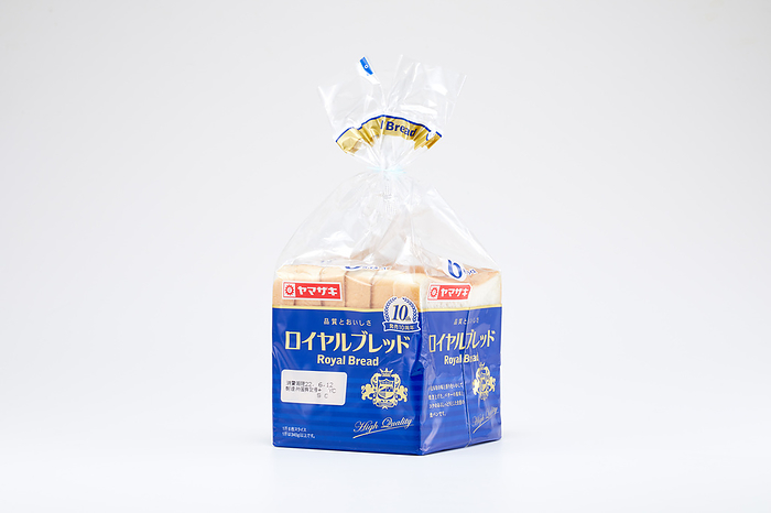 white bread Royal Bread is white bread of Yamazaki Baking Co., Ltd. in Tokyo, Japan on June 9, 2022. At a time when worldwide prices for wheat have soared due to Russia s invasion of Ukraine.  Photo by Shingo Tosha AFLO 