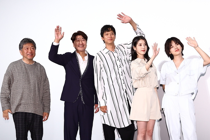 Stage greeting event for  Broker  Song Kang ho, Gang Dong won, Lee Ji eun  IU , Lee Joo young and director Hirokazu Kore eda attend the stage greeting event for  Broker  on June 26, 2022, in Tokyo, Japan.  Photo by Naoki Nishimura AFLO 
