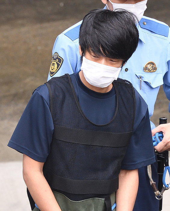 Former Prime Minister Abe shot and killed  Yamagami suspect sent to prison  Related to the murder of former Prime Minister Abe  Yamakami, a suspect, is sent to the Nara Nishi Police Station for prosecution  Photo by Ryosuke Kishi  Photo date: 20220710