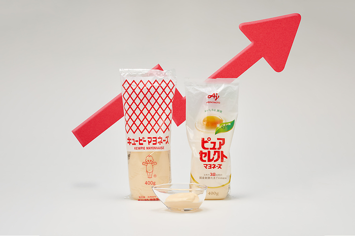Condiments KEWPIE Mayonnaise is mayonnaise of Kewpie Corporation, and Pure Select Mayonnaise is mayonnaise of Ajinomoto Co., Inc. in Tokyo, Japan on July 13, 2022. At a time when prices are rising.  Photo by Hideki Yoshihara AFLO 
