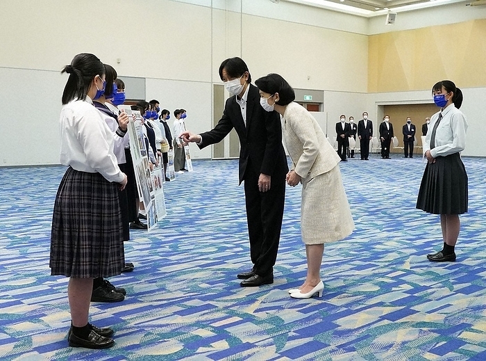 Prince and Princess Akishino interacting with high school students Prince and Princess Akishino interacting with high school students. In the foreground at left are high school students introducing Tokushima Prefecture s efforts in the afternoon of July 28, 2022 in Tokushima City  representative photo .
