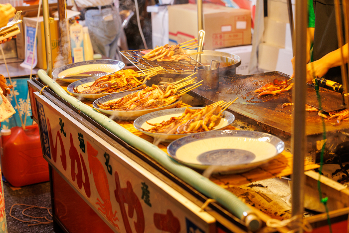 Yatai no Ika-Yaki (Squid Grilled in a Food Stall)