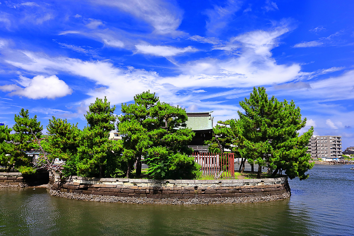 Biwajima Shrine (Tokugawa Ieyasu) (Minamoto no Yoritomo) (Hojo Masako), Yokohama City, Kanagawa Prefecture