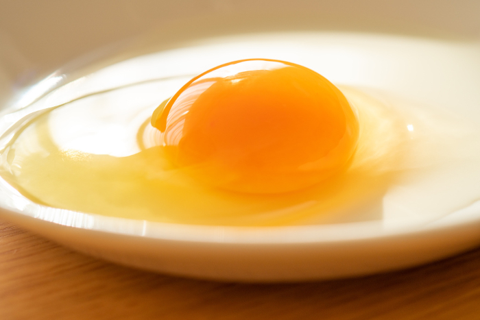 Close-up of raw egg