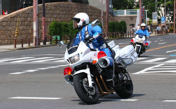 Motorcycles on alert on closed roads (2019 G20 Osaka Summit)