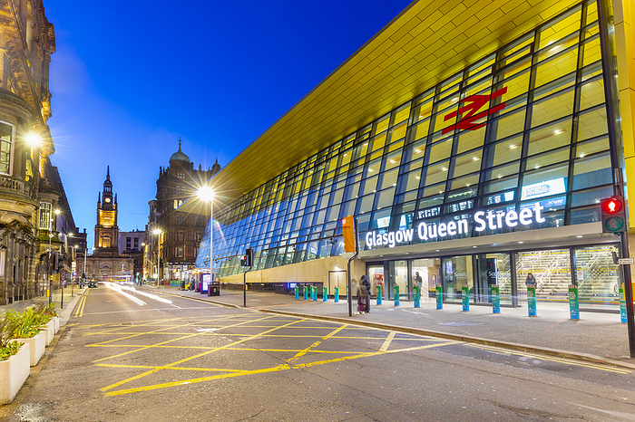 Queen Street railway station, Glasgow, Scotland, United Kingdom, Europe Queen Street railway station, Glasgow, Scotland, United Kingdom, Europe, Photo by John Guidi