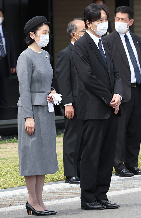 Japanese Emperor naruhito and Empress Masako leave to London for the state funeral of Brtish Queen Elizabeth II September 17, 2022, Tokyo, Japan   Japanese Crown Prince Akishino  R  and Crown Princess Kiko  L  send off Emperor Naruhito and Empress Masako as Emperor and Empress leave to London to attend the state funeral of British Queen Elizabeth II at the Tokyo International Airport in Tokyo on Saturday, September 17, 2022.    Photo by Yoshio Tsunoda AFLO 