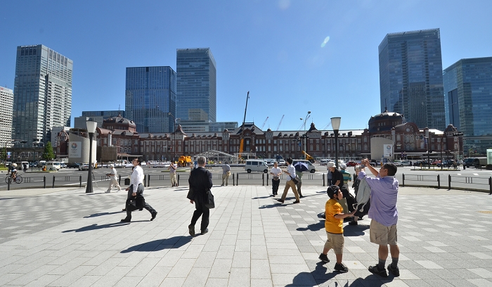 Tokyo Station red brick station building opens, recreating the appearance of the original building. October 1, 2012, Tokyo, Japan   The newly refurbished red brick building of Tokyo station stands magnificent upon the completion of its 50 billion yen restoration work to its original appearance on Monday, October 1, 2012.   A ceremony to celebrate the grand opening of the station s symbolic structure with the attendance of Emperor Akihito was canceled because of unexpected passing of a typhoon on the previous night.Originally built in 1914, the building survived the Great Kanto Earthquake in 1923 but was heavily damaged by U.S. air raids shortly before the end of World War II. After five and a half years of preservation and restoration efforts, the station on the Marunouchi side reopened just two years shy of the railway station s centennial.   Photo by Kaku Kurita AFLO  FYJ  mis 