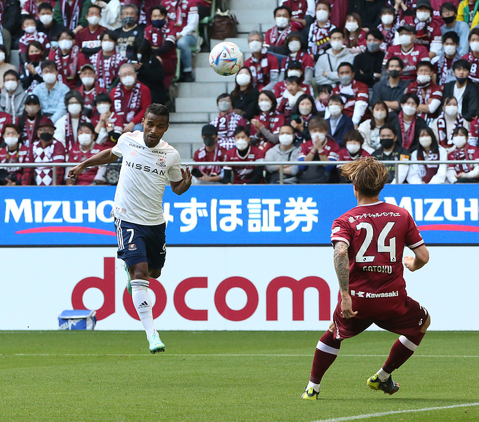 2022 J1 League Final day  Kobe Yokohama Yokohama s Eubel scores a goal in the first half  Photo by Kentaro Nishiumi  Photo date 20221105