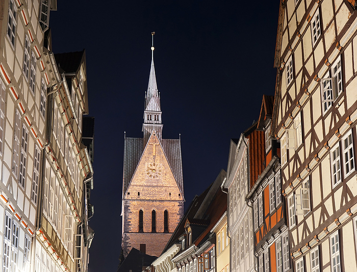 Altstadt Hannover mit Marktkirche bei Nacht