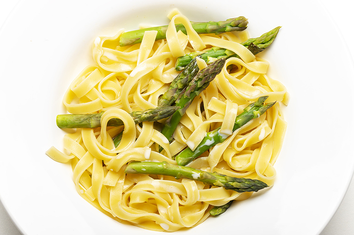 Tagliatelle with asparagus Tagliatelle with asparagus