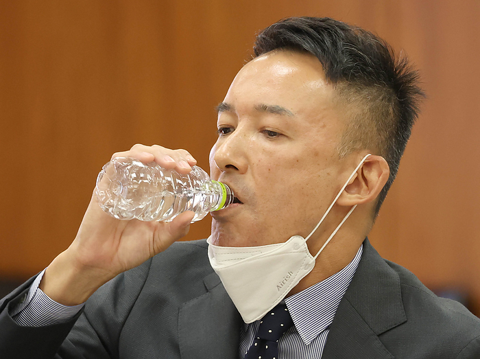 Diet, House of Councillors, Constitutional Review Committee Upper House Representative Taro Yamamoto  Reiwa  takes water at the Upper House Constitutional Review Committee meeting in the National Diet on November 09, 2022.