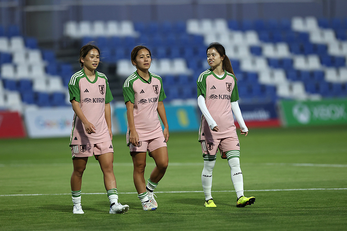 Japan women s national football team training session Japan s Fuka Nagano  L , Mana Iwabuchi  C  and Yui Hasegawa during a training session ahead of the Women s International Frinedly soccer match against England at Pinatar Arena in Murcia, Spain, November 10, 2022.  Photo by JFA AFLO 