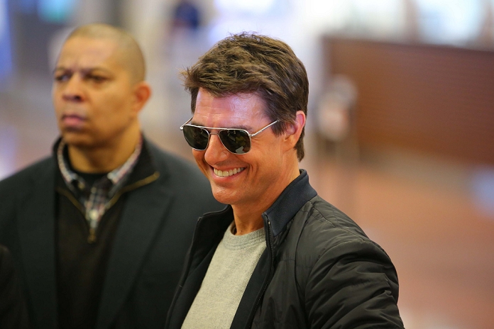 Tom Cruise, Jan 08, 2013 : 2013, January 8th, Tokyo, Japan: Tom Cruise arrives at Haneda Airport, Tokyo, Japan on Tuesday 8th January 2013. Tom Cruise is visiting to promote his latest movie Jack Reacher entitled Outlaw for the Japanese market. He will hold a press conference on Wednesday 9th January before the Japan Premiere. Cruise flew in on a private jet but this didn't stop many fans and press making it there to greet him. As ever he was all smiles with the Japanese media and remains very popular here. (Photo by Yohei Osada/AFLO)